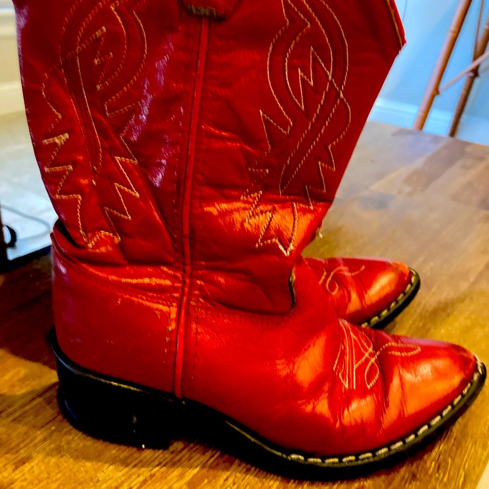 Old West leather cowboy boots